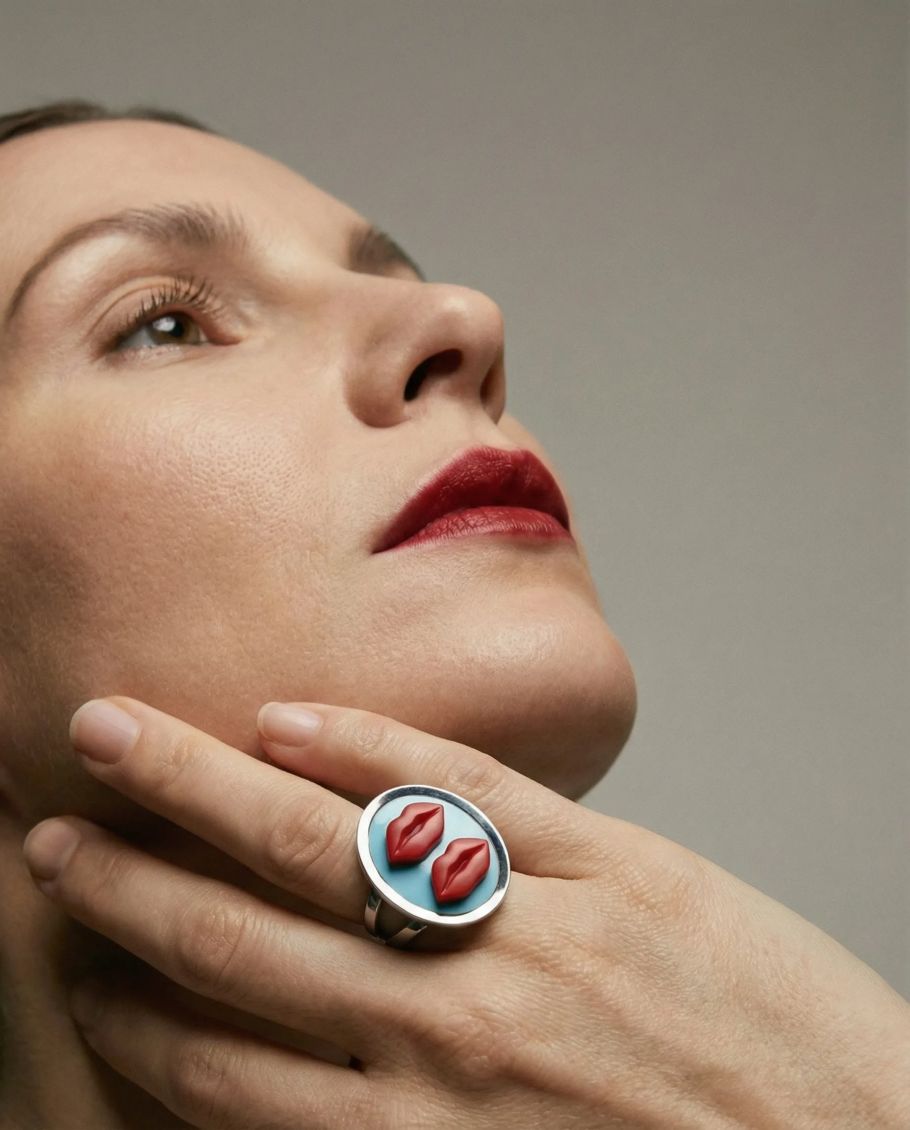 Anillo Beso Azul - Imagen campaña 2